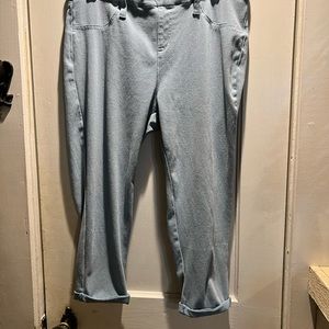 Faded Glory capri soft stretchy mater size 1X 16 W